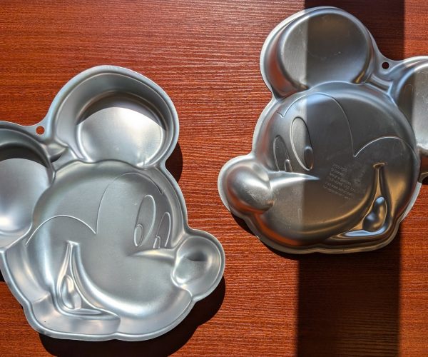 mickey mouse pans